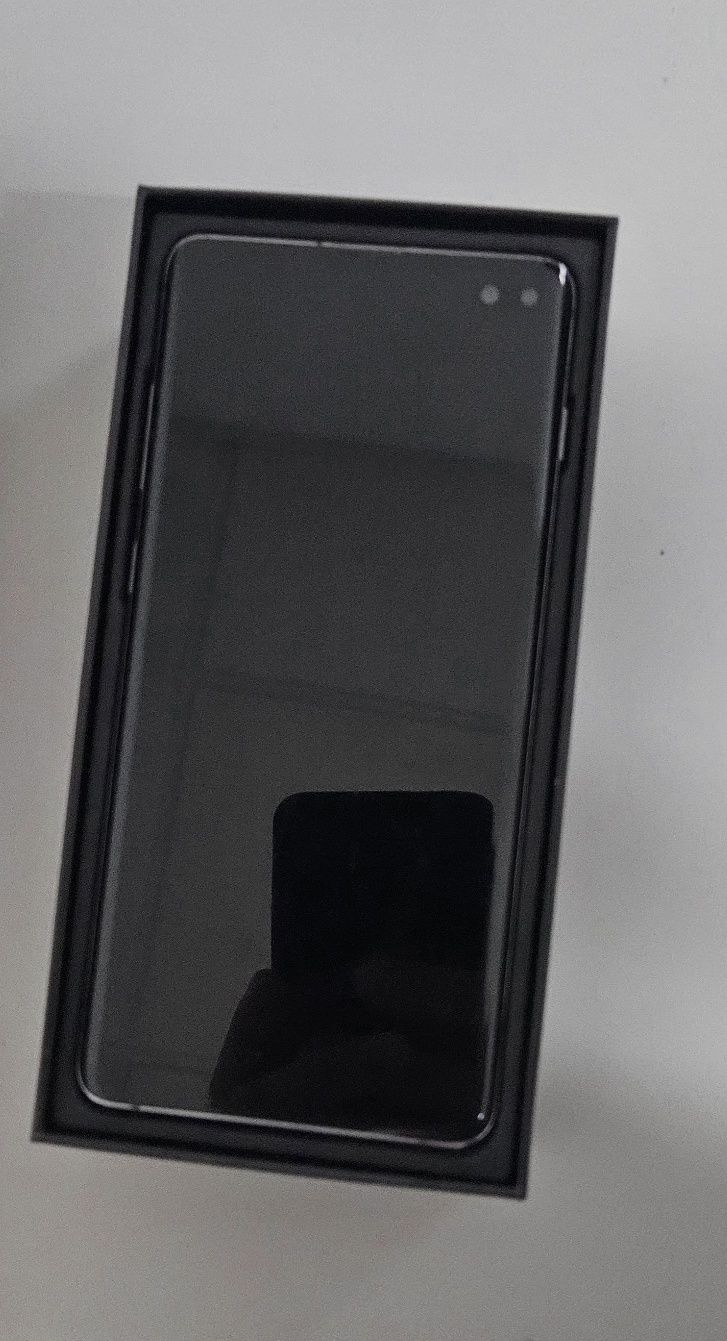 Samsung S10 PLUS