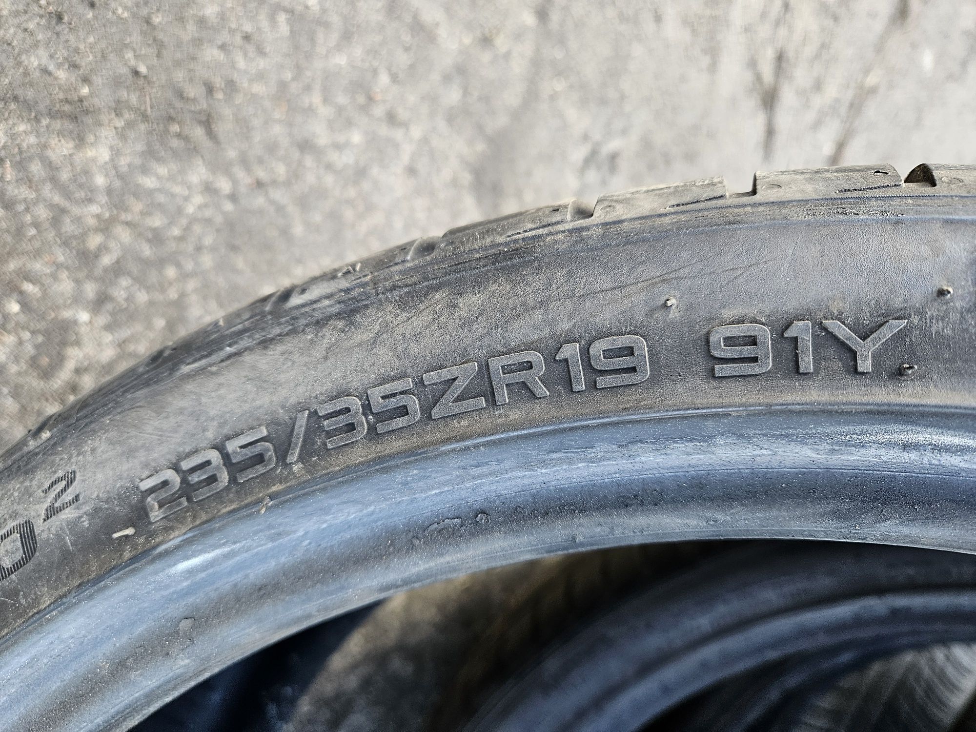 Opony letnie 235/35/19 255/30/19 Hankook Ventus Evo bieżnik 8mm-7,5mm