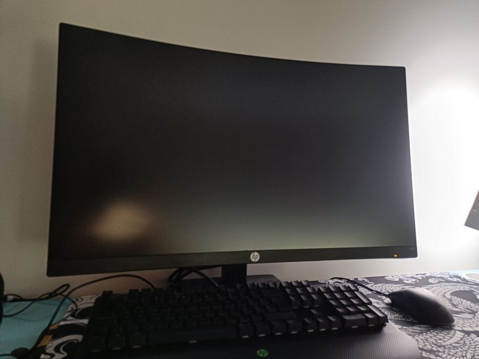 Monitor HP X27C como novo