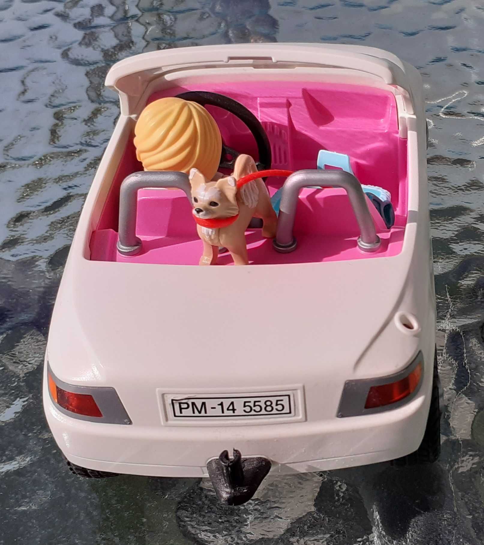 Klocki Playmobil City Life zestaw auto kabriolet 70494