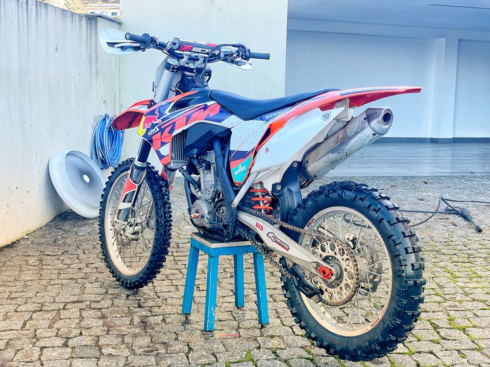 KTM SX-F 250 de 2012 Roda 18 e Starter