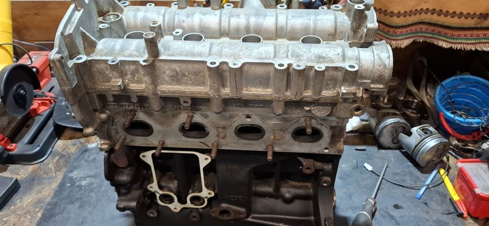 Двигун 1.4 tsi caxa