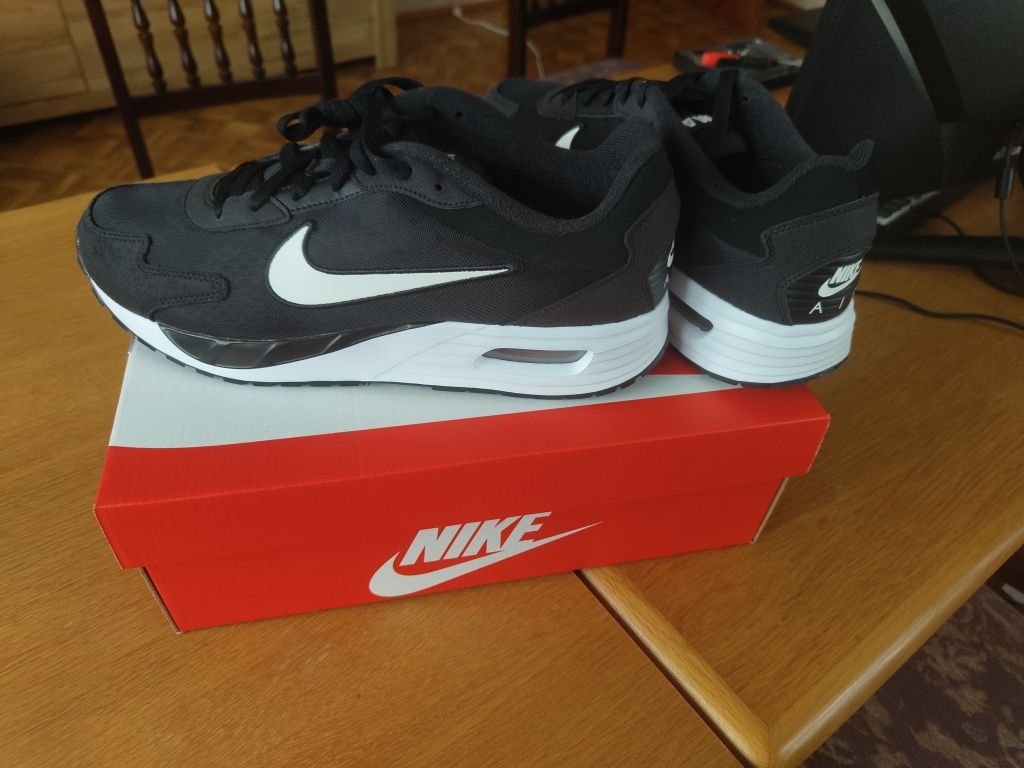 Nike Air Max Solo 45