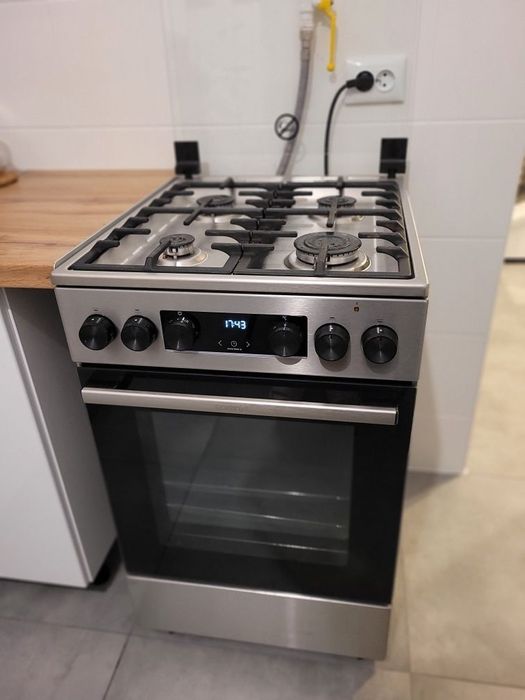 Продам газову/газовую плиту Gorenje MEKS5121S