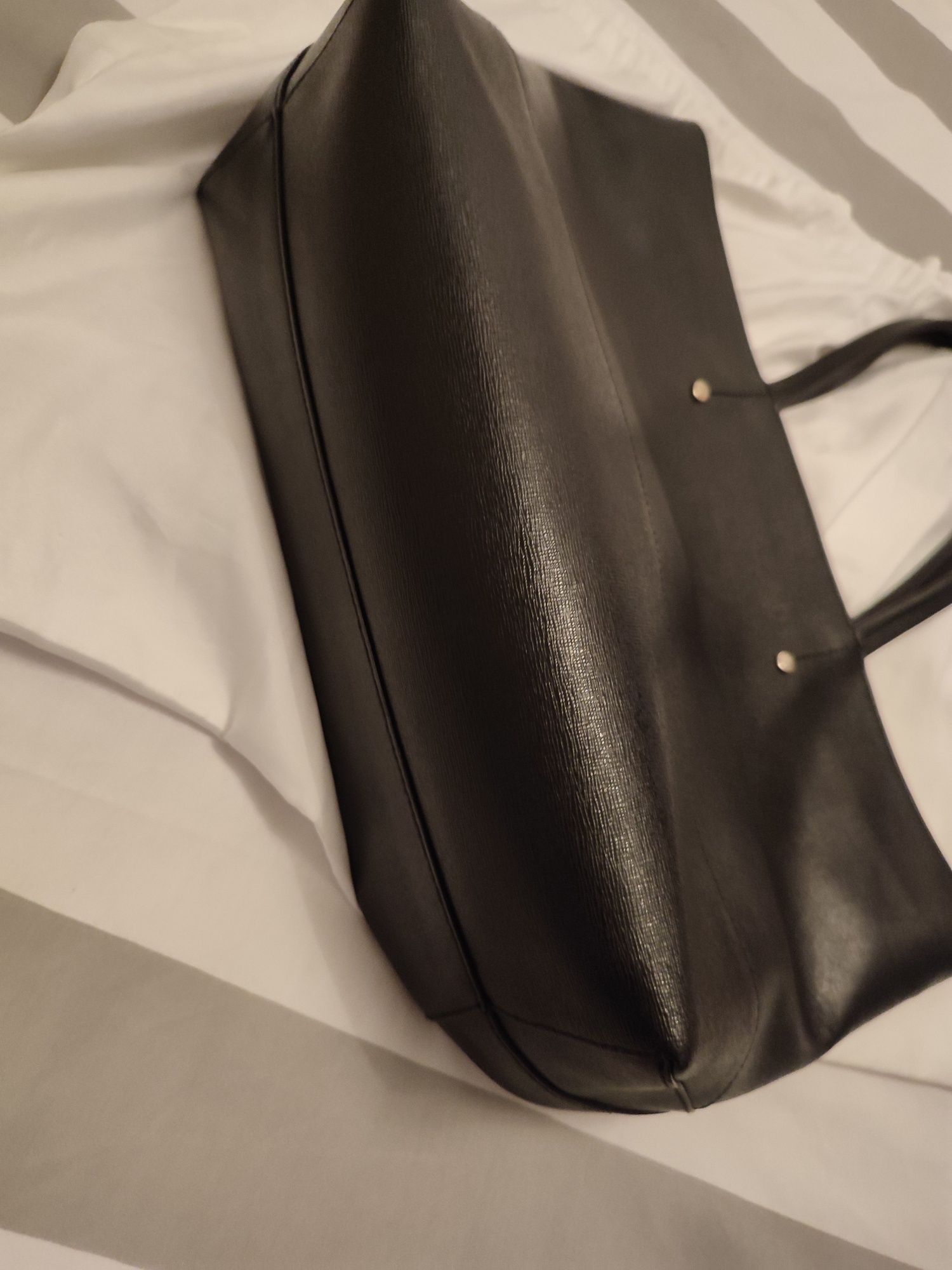 Mala Furla preta