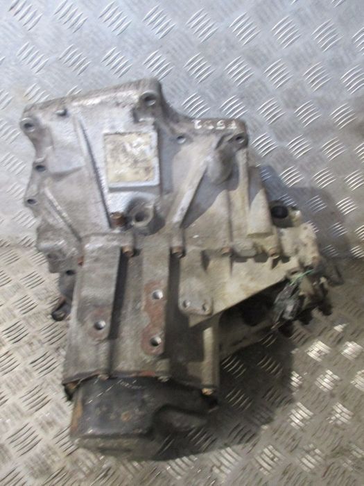 Skrzynia biegów F5D2 Mazda 323 Xedos 1.3