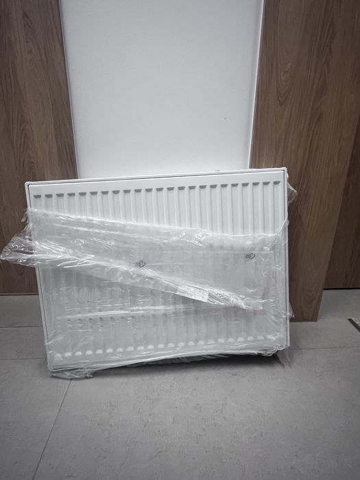 Grzejnik stalowy panelowy Korado Radik 600x800