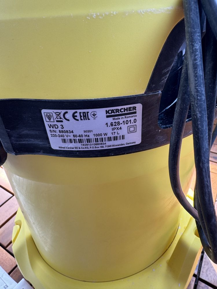 Odkurzarz przemysłowy Karcher WD3 1000W 17L