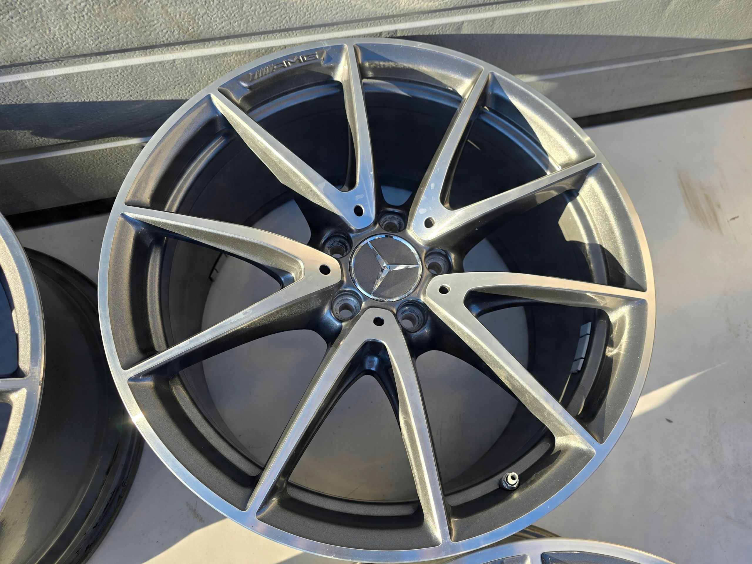 Mercedes E63 s Amg S213 W213 5X112 IS25 IS55 19" 4X