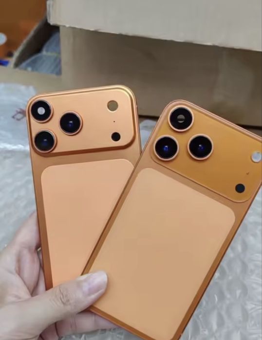 Корпус на Iphone XR и 11 в виде 17 PRO