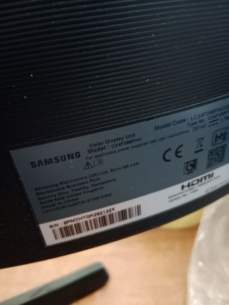 Komputer PC zestaw monitor 24 + stacja