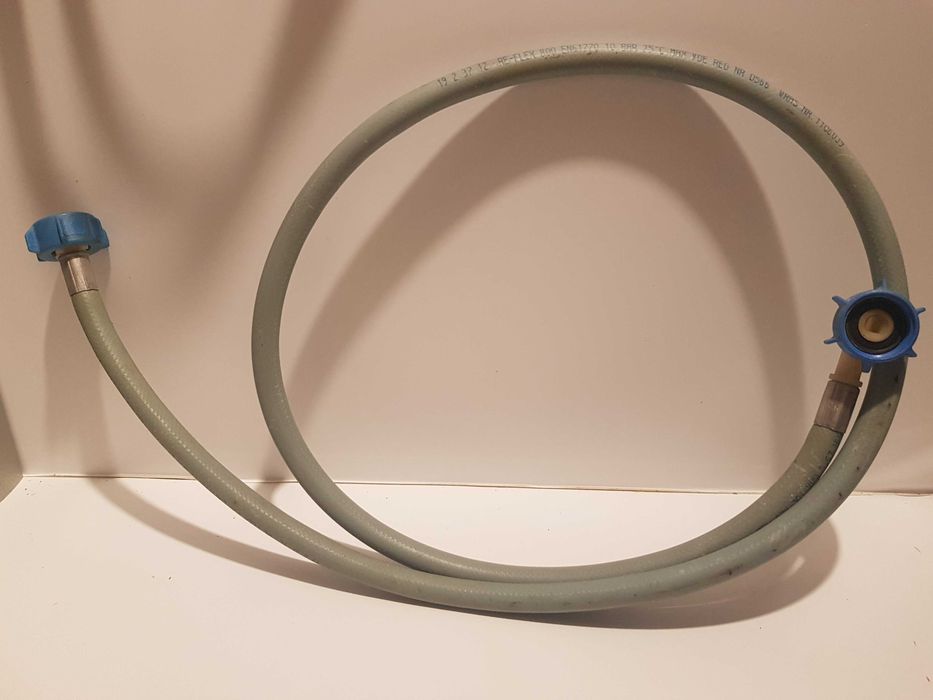 Przewód rura doprowadzenia wody do pralki