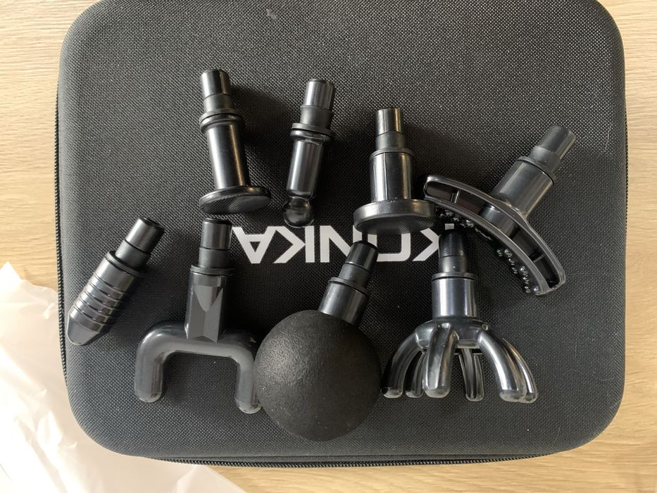 Перкусійний вібромасажер KONKA