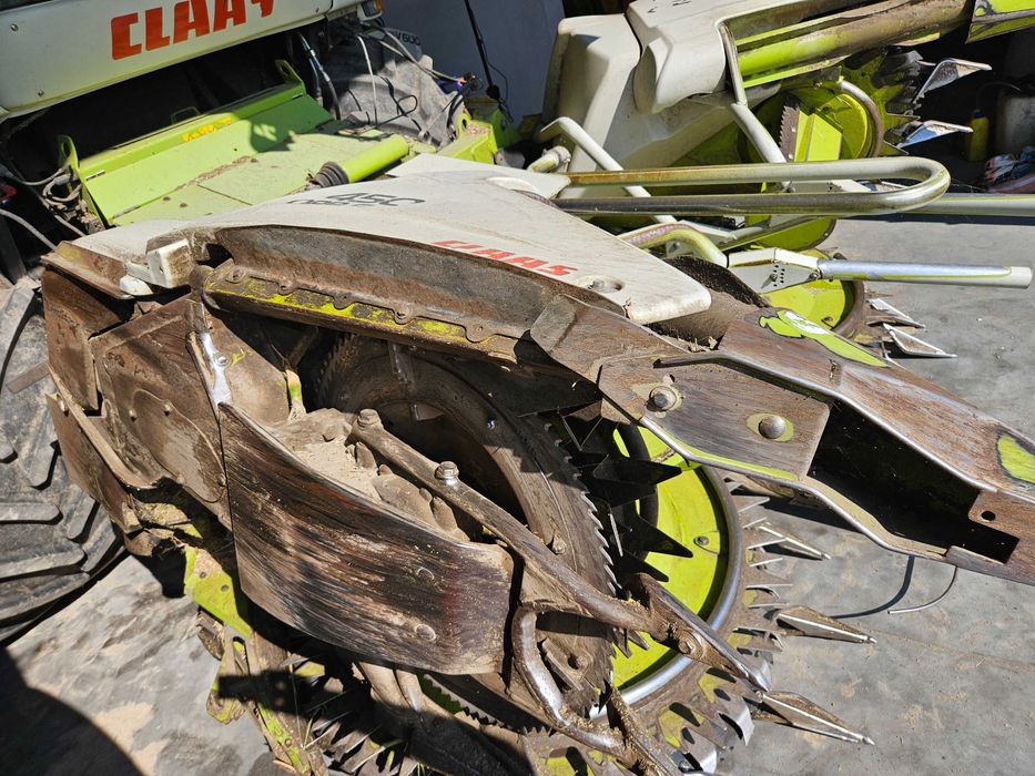 Przystawka do kukurydzy Claas Orbis  450