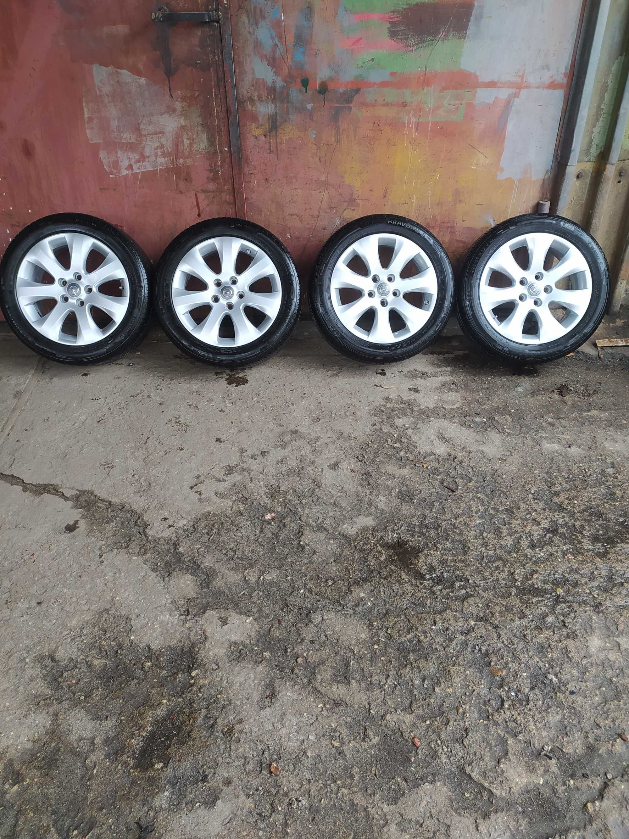 Alufelgi koła opony opel 5x115 225/50/17