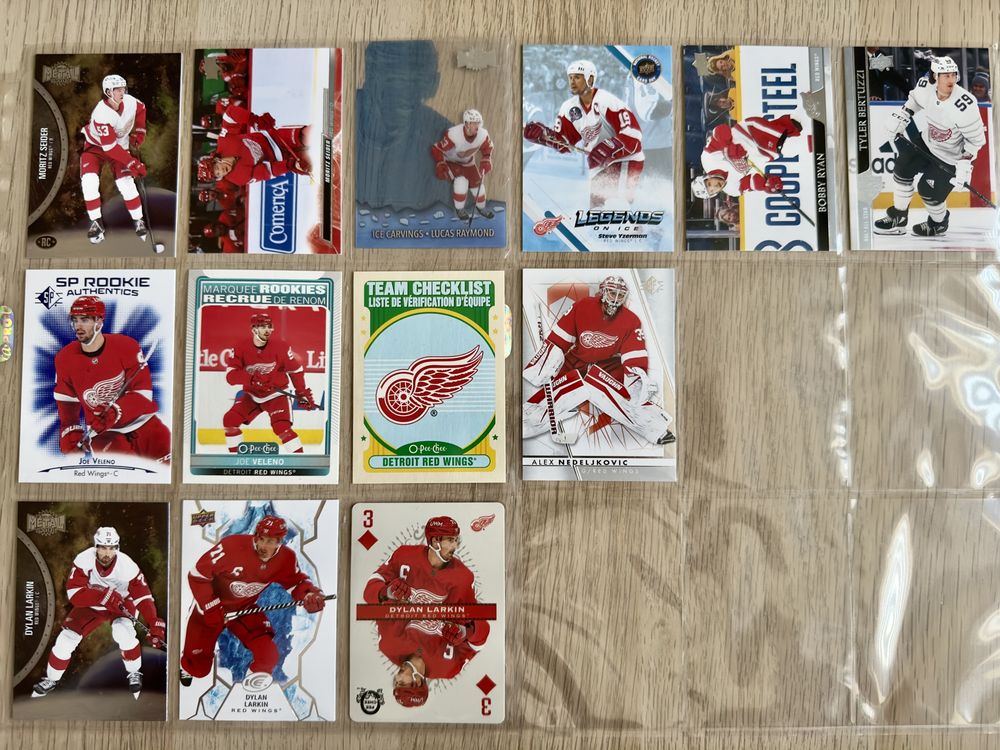 13 kart NHL Upper Deck Detroit Red Wings