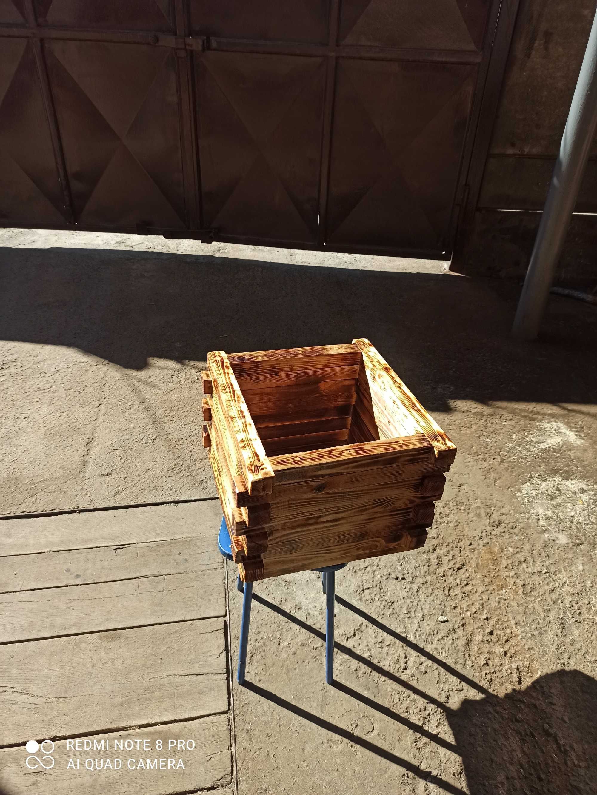 Продам вазоны для цветов