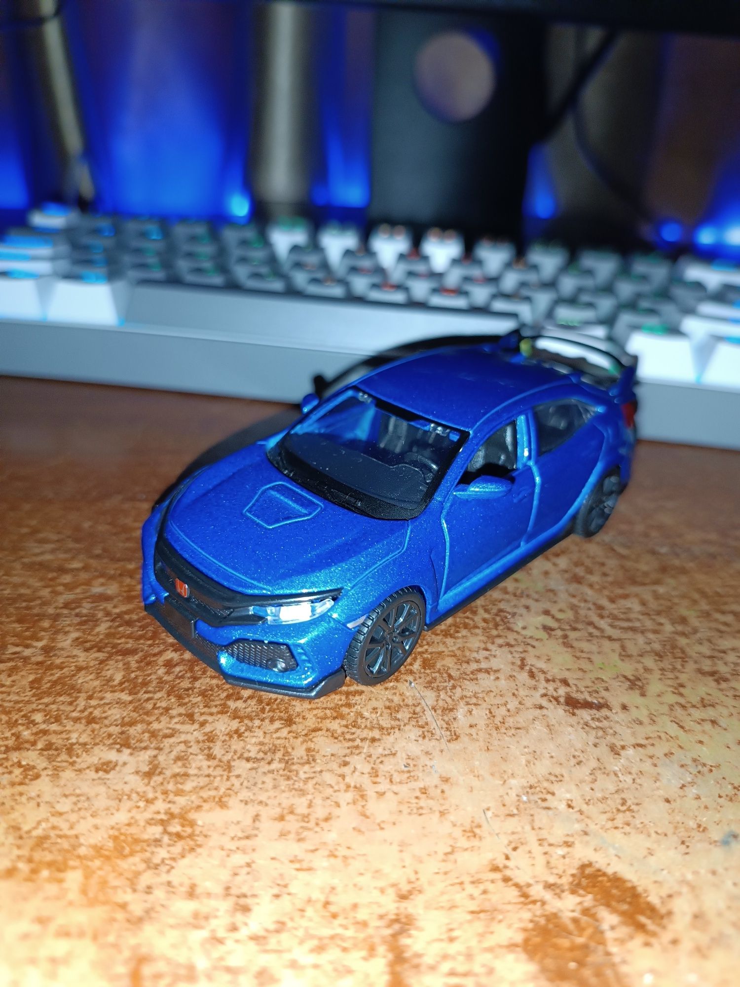 Модель машини 1/40 Honda Civic Type R