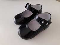 Sapatos criança / menina - n.⁰ 19 e n.⁰ 22