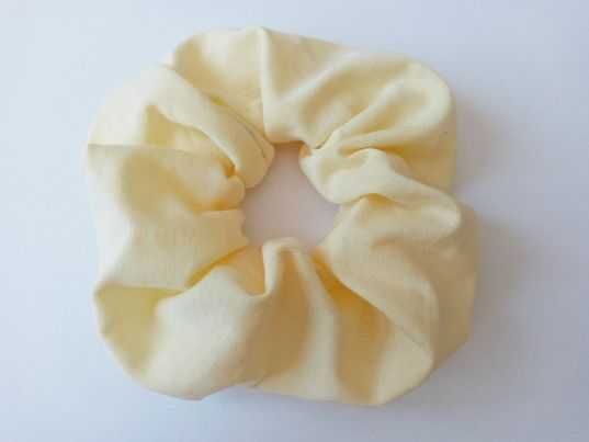 Gumka do włosów scrunchie frotka słomiany żółty