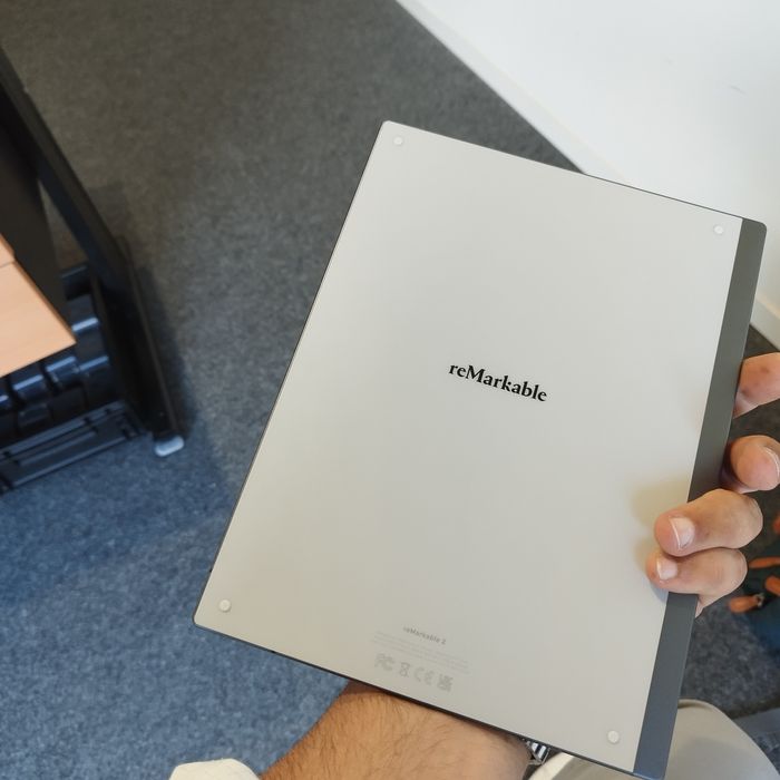 reMarkable 2 + Marker Plus + capas + extra como novo (Braga)