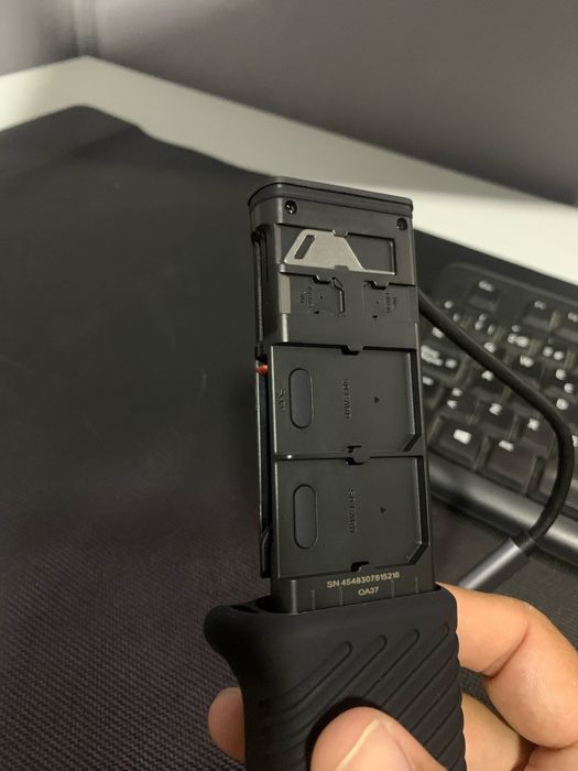 PGYTECH CreateMate – Leitor e Estojo para Cartões de Memória de Alta V