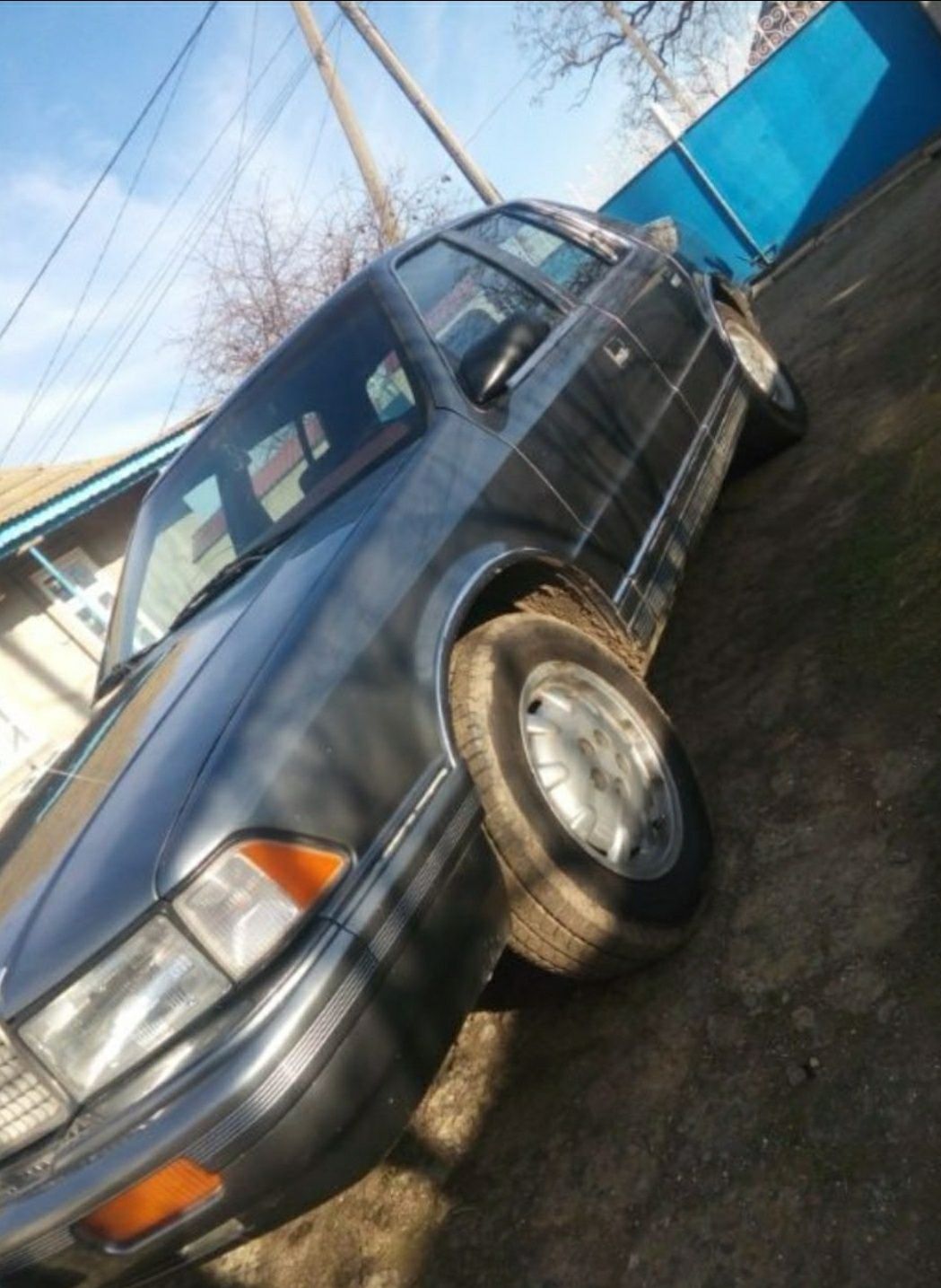 Plymouth Acclaim 2.5L (Американець)