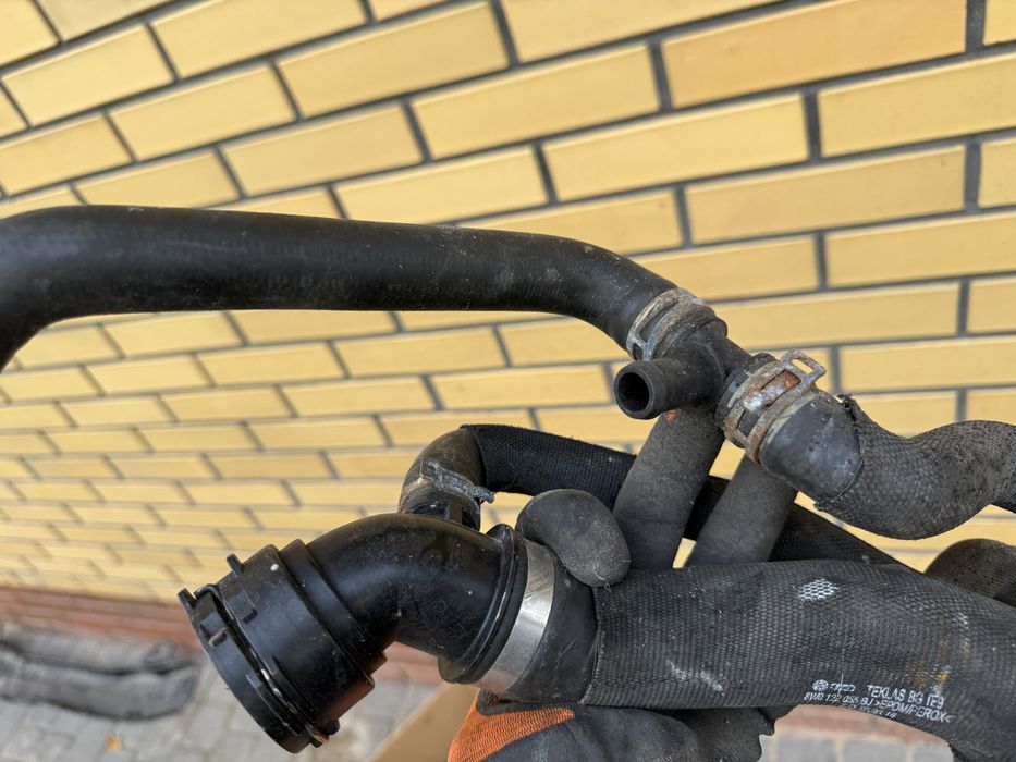 Audi A4 B9 A5 F5 przewód wody rurka wody kruciec