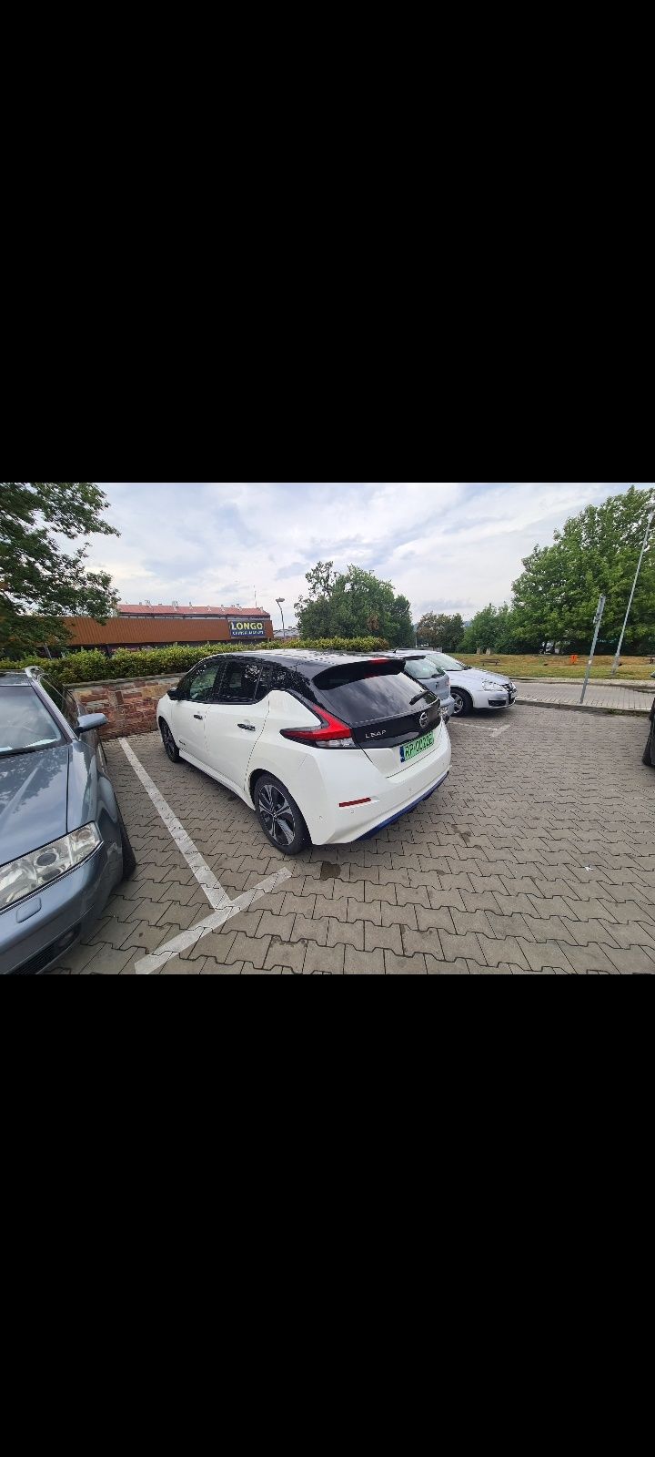 Nissan Leaf najbogatsza wersja Tekna Biała perla 2019r. OC i PT na rok