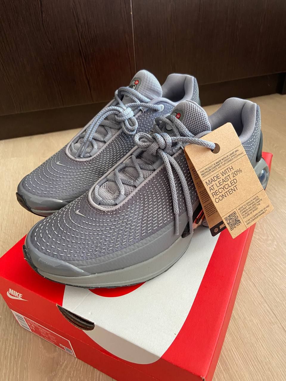 Nike Air Max DN grey