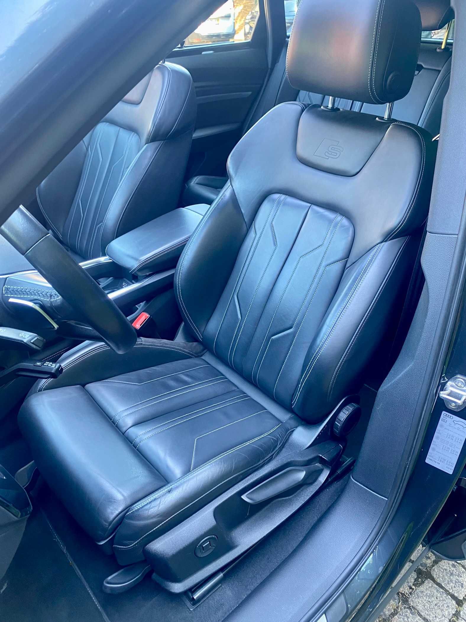 Audi e-tron 55 QUATTRO Advanced S-Line