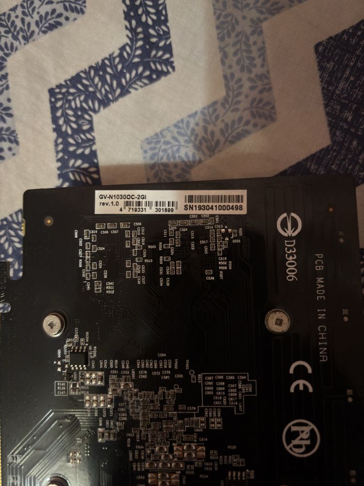Продам відеокарту Gigabyte Nvidia Geforce GT 1030 ddr5 2gb(Нвідіа 2гб)