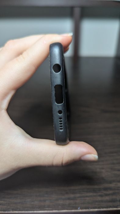 Чехол на телефон