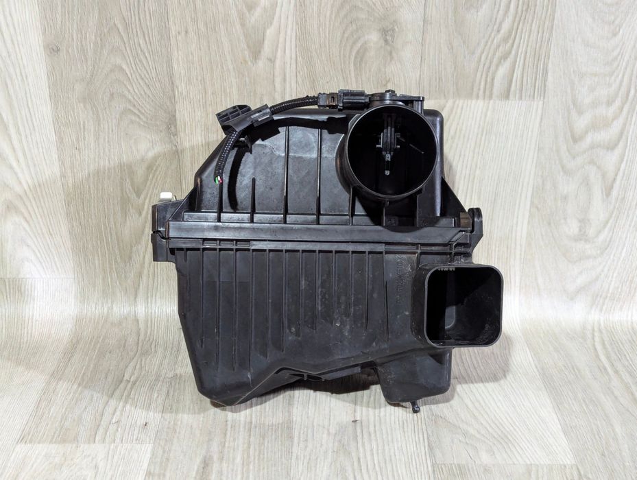 Toyota Rav 4 Venza Camry 2.5 18- Корпус воздушного фильтра A25A-FXS