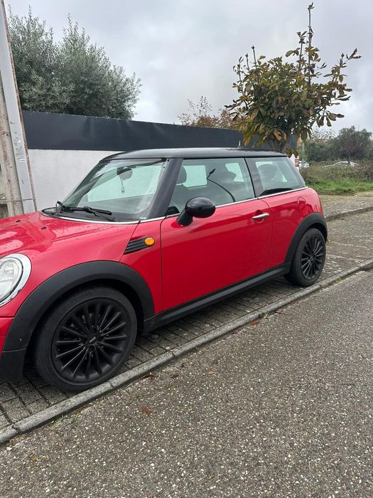 Mini 1.4 a gasolina