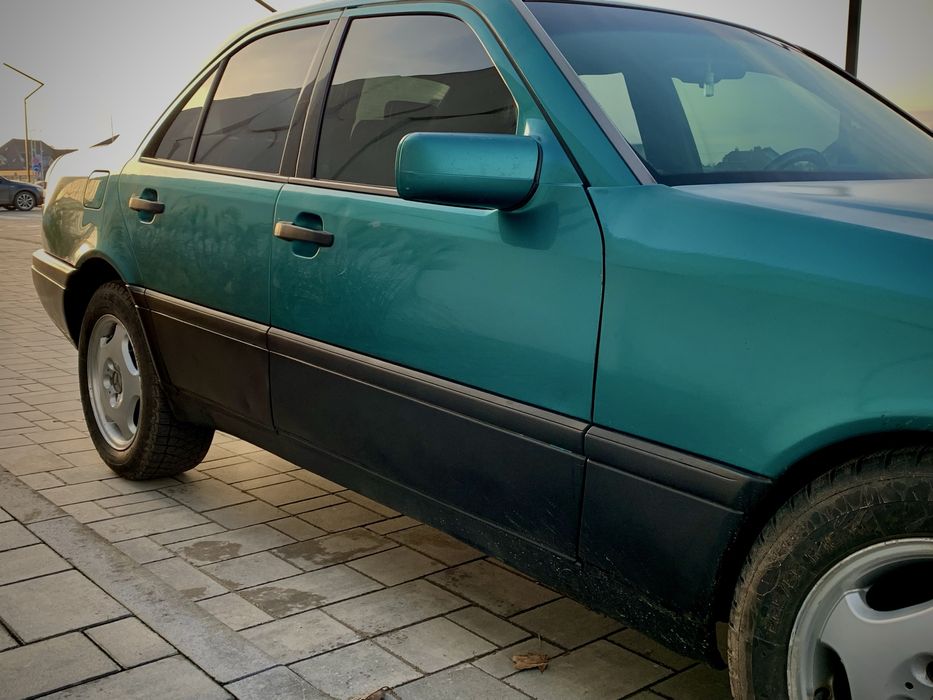 Mercedes-Benz C-class w202 2.3 газ/бензин МКПП
