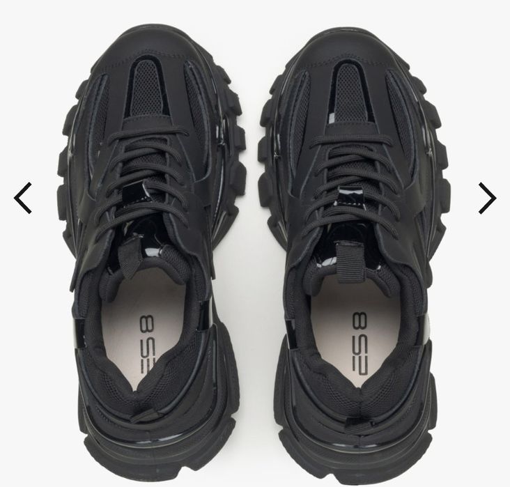 Взуття  ,кросівки estro