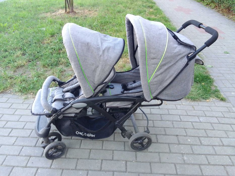 Wózek bliźniaczy lub rok po roku