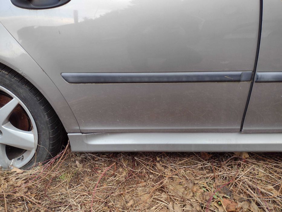 Kpl Drzwi prawy tył tylne Prawe Saab 93 9-3 II sedan 02-07 ładne! 279