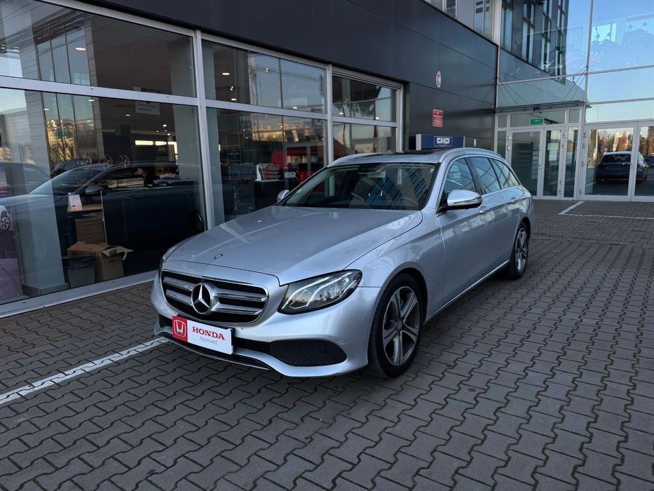 Mercedes-Benz Klasa E E 220d W213 AT 9G-TRONIC