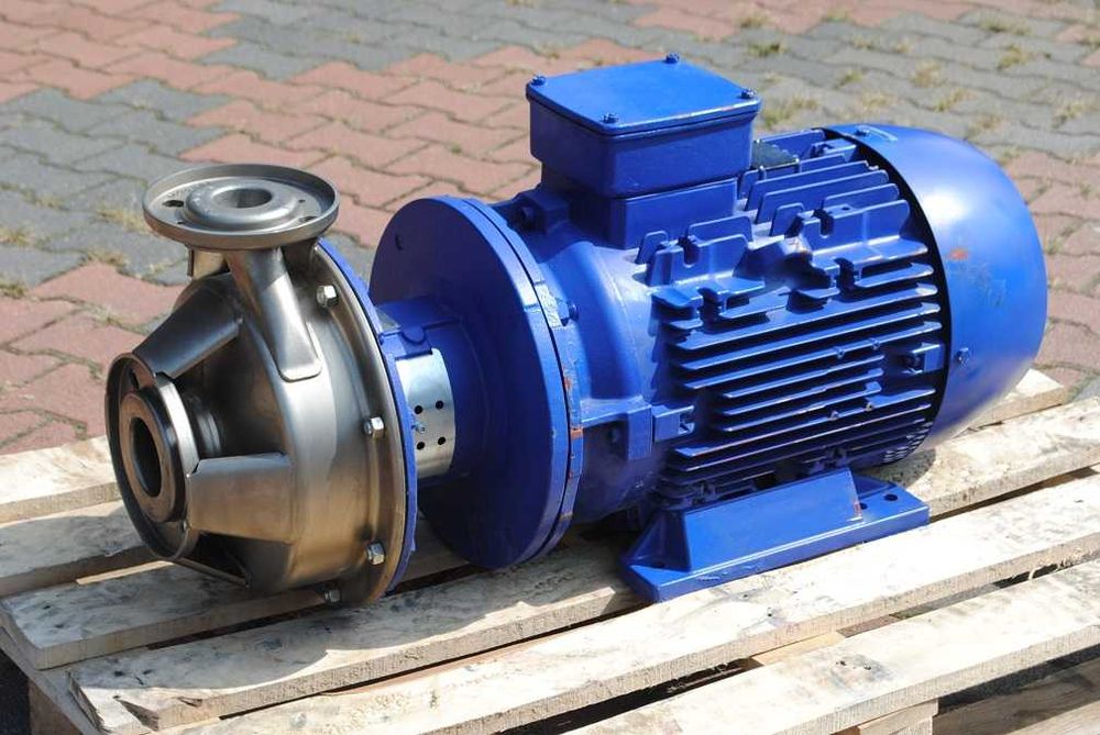 Pompa do wody z silnikiem 22kw. 2945obr.. KSB