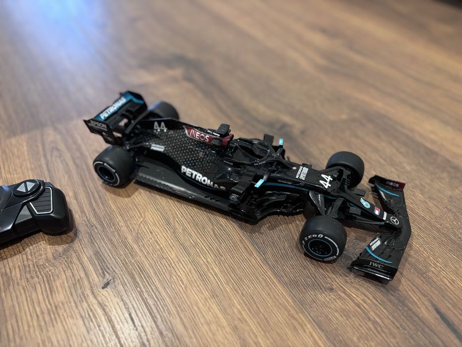 Mercedes w11 F1 telecomandado