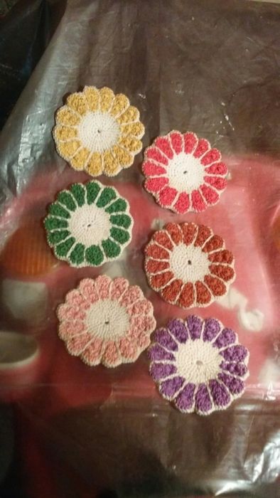 Podstawki pod kubki ręcznie robione