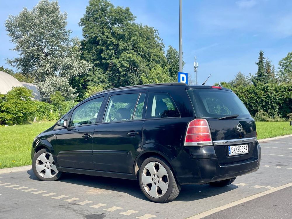 Opel Zafira 1.9d // Dobry Stan // 15.08-17.08 OTWARTE // 7 Osob //