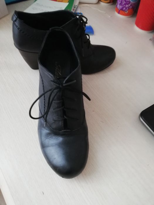 Женская кожанная обувь задарма