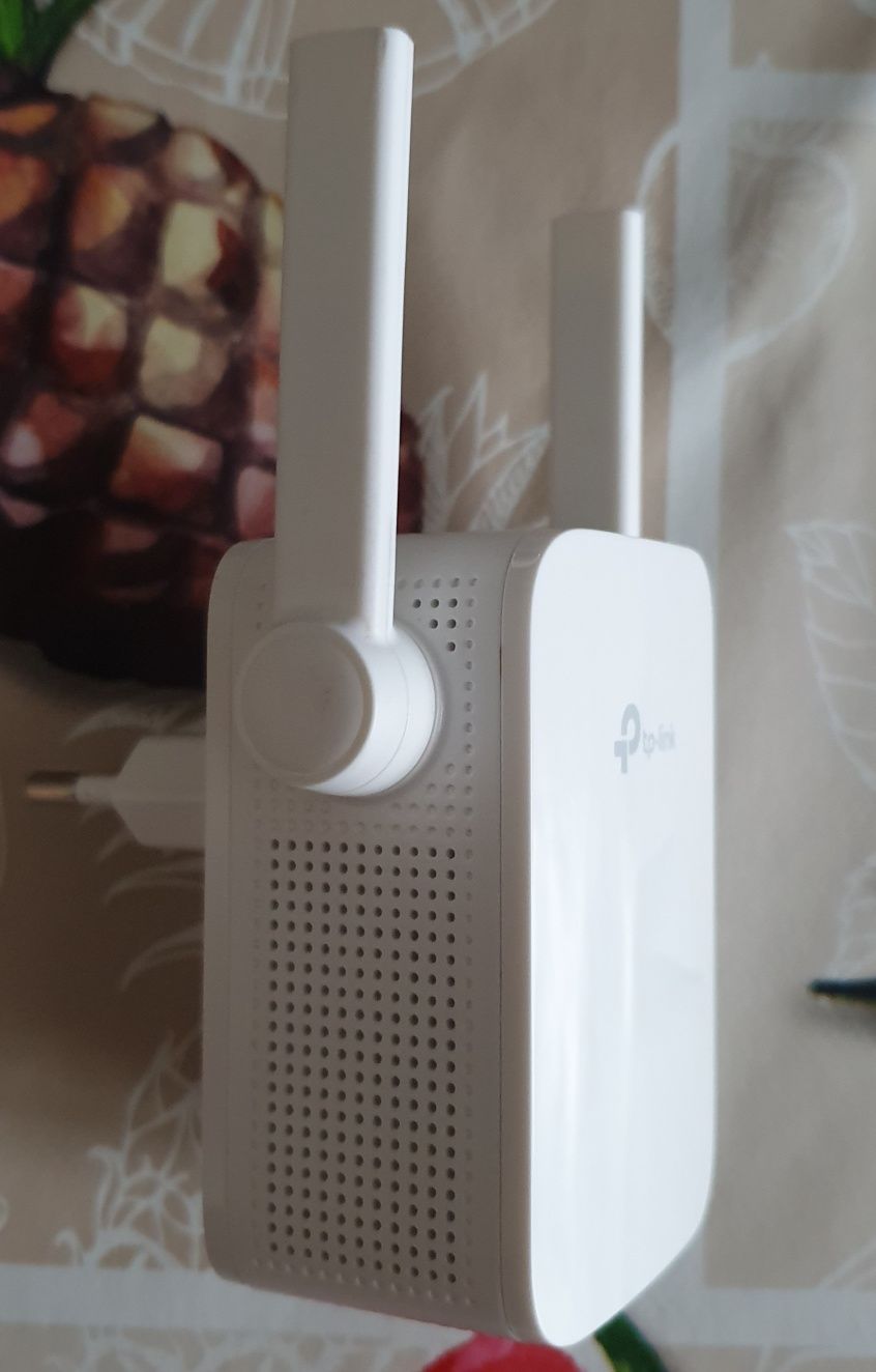 TP-LINK RE305 Wzmacniacz sygnału sieci WiFi AC1200 1x LAN ACCESS POINT