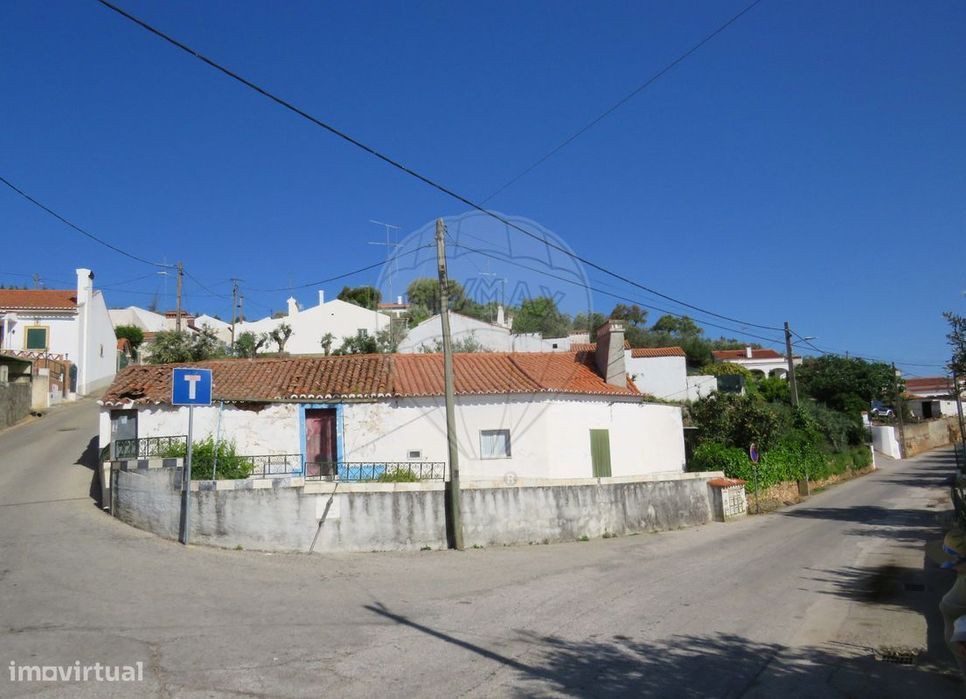Moradia T2 para venda