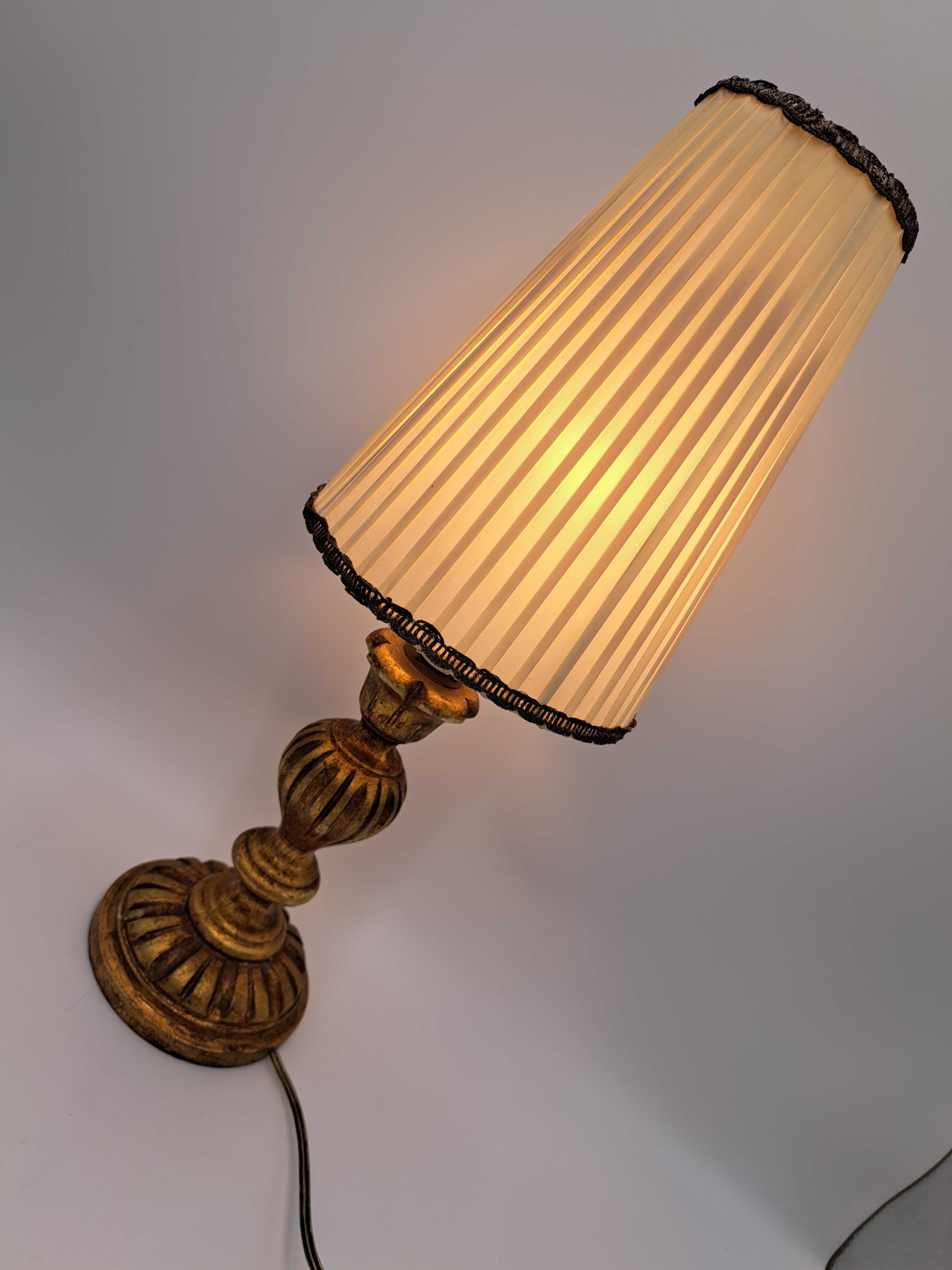 Lampa stołowa drewniana złota z abażurem