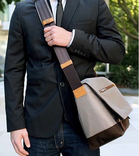 Сумка для ноутбука - Moshi Aerio Messenger Bag for 15