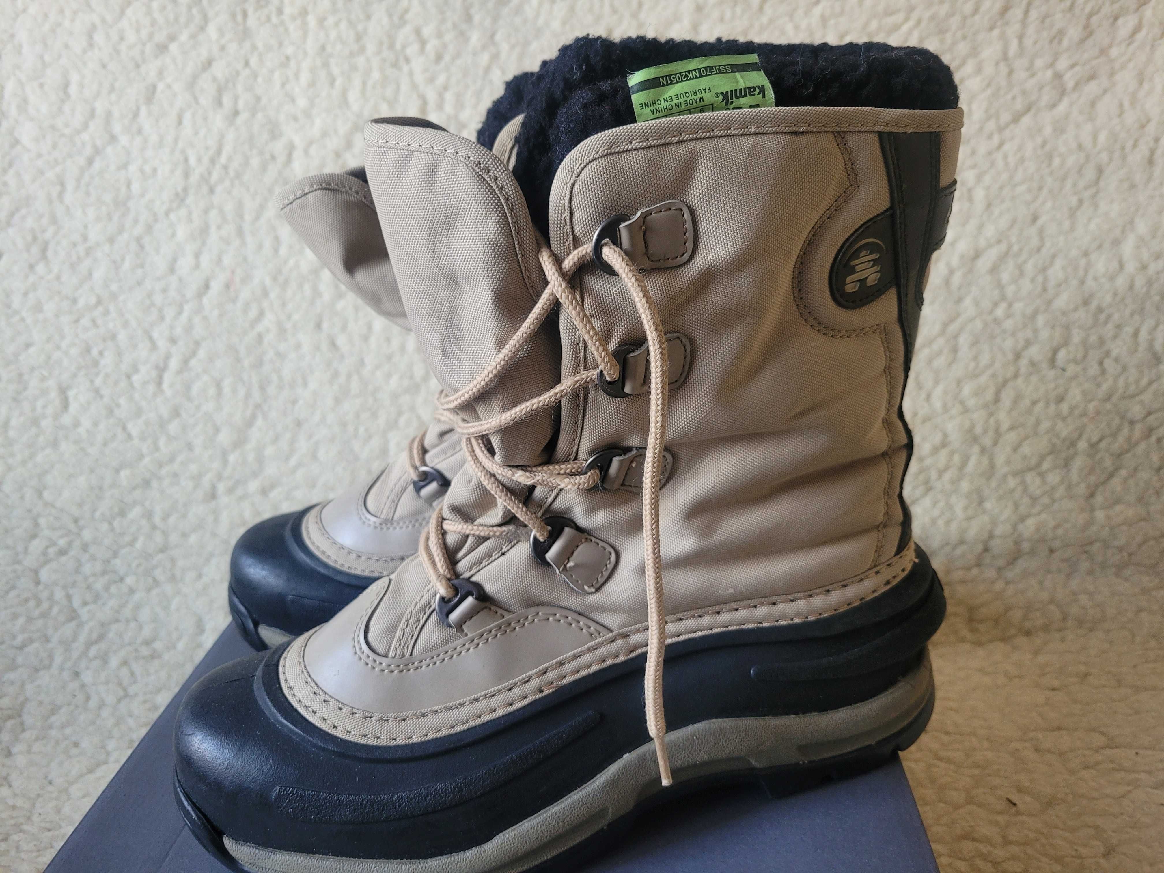 Ekstra ciepłe -40 C śniegowce Kamik Celebrate r.40 wkł.26 cm
